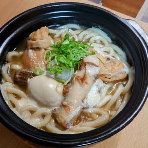 まゆのの作ってみた!投稿(【ごちそううどん】おでんの活用術！鍋焼きおでん煮込みうどん♪)
