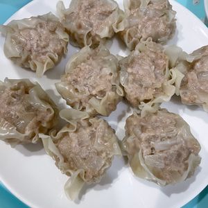 ハムの作ってみた!投稿([焼売] フライパンで簡単･たっぷり玉ねぎの肉シュウマイ)