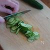 5分で簡単!きゅうりとしらすの酢の物の工程1