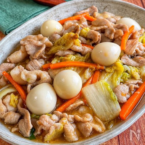 【豚肉と野菜のピリ辛中華煮】トロトロ〜♡丼にもおすすめ◎
