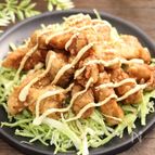 台湾唐揚げ　ダージーパイ風味