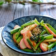 お弁当の彩りにも！10分で作る「小松菜」の簡単副菜