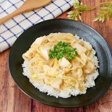 オニオンスープで簡単親子丼