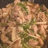 1074129の作ってみた!投稿(行列のできる中華屋さんの🍚ぷりぷり鶏もも肉の青椒肉絲😍)