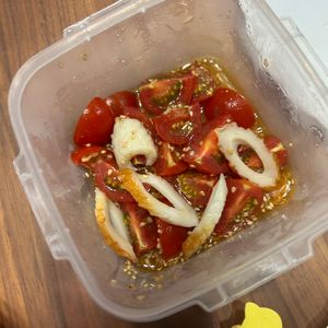 シャオランの作ってみた!投稿(◆トマトのすりごまナムル◆1分で完成！)