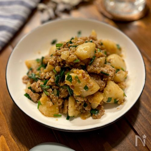 ご飯&お酒に相性抜群!【長芋とニラの肉味噌】