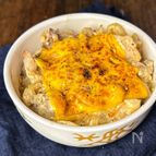【濃厚とろチーズ豚丼】ひと口で幸せ。