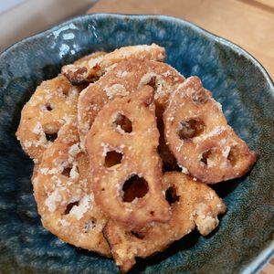 あーちゃん·͜· ♡の作ってみた!投稿(【れんこん唐揚げ】無限に食べれる♡食材ひとつ副菜♬)