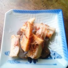 筍とれんこんこんにゃくの土佐煮風梅おかか和え