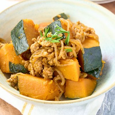 ほっこり美味しい！かぼちゃと糸こんにゃくのそぼろ煮