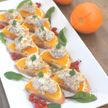 ハニーマスタードチキンとフレッシュオレンジのタルティーヌ