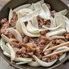 【新玉ねぎと豚こまのたっぷり生姜炒め】季節感たっぷりの一皿♡の工程4
