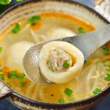 ふわもち×じゅわっと肉あん【ごちそう白玉スープ】