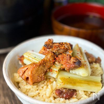 缶詰使って超簡単!焼き鳥ごはん