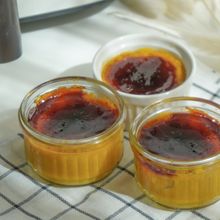 パリパリ!割って食べるかぼちゃブリュレ