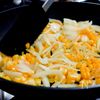 『コーンと豚バラの甘辛丼』夢中でかき込むうまさ。の工程4