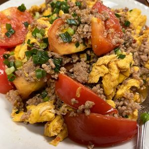 iko298130の作ってみた!投稿(ふわたま麻婆トマト丼)