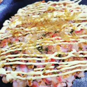 ヴェルの作ってみた!投稿(子供も喜ぶ新食感おつまみ♡はんぺんと長芋の和風お好み焼き風)