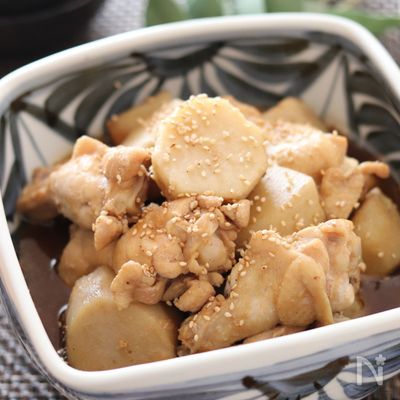 ご飯もビールも進む♡手羽元と里芋の中華煮込み