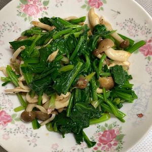 そら・ゆずの作ってみた!投稿(【ほうれんそうとしめじのおひたし】浸し地がおいしい♪)
