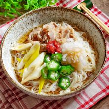 豚肉とネギの梅おろしそうめん