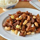 箸がとまらない！豚こまとカシューナッツの甘辛炒め