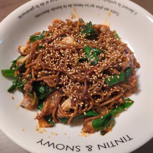 たりおの作ってみた!投稿(【赤味噌仕立ての豚キムチ焼きそば】みそのコクがやみつきに！)