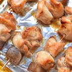 【胸様レシピ】漬けて焼くだけ♪こんにゃく付き♪焼きとり♪