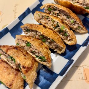 hananekoの作ってみた!投稿(【もやしとニラの油揚げ餃子】簡単節約おかず♡おつまみにも◎)