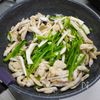 鶏むね肉の甘辛チンジャオ炒めの工程4