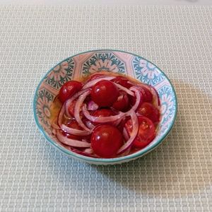 𝔂𝓾𝓶𝓲🍓の作ってみた!投稿(【食べる美容サプリ】トマトと紫玉ねぎのいたわりマリネ)