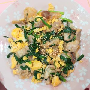 milkの作ってみた!投稿(【豚たまニラ炒め】ご飯がすすむ！ボリューム満点おかず♪)