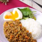 ルウ不使用でも簡単美味♪野菜たっぷりドライカレー