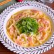 レンチン1発！ズボラでも簡単「うどんで味噌カルボナーラ」
