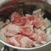 とろ～り味しみしみ♪心温まるやさしい味【豚バラ大根】の工程2