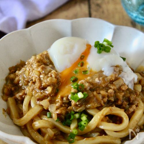 レンジで1発!汁なしカレーうどん
