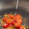 トマトとチーズのパスタの工程2