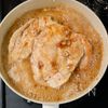 【しっとりジューシー!】鶏むね肉のガーリック醤油ステーキの工程3