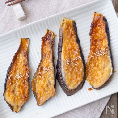 材料3つ＆フライパン不要！なすがトロけるトースター味噌焼き