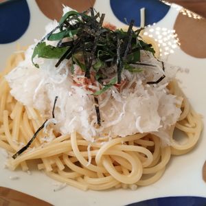 ゆの作ってみた!投稿(茹でた麺にのせるだけ！簡単美味しい！ツナと高菜のおろしパスタ)