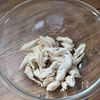 レンジで簡単♪ねぎたっぷり【ささみの香味あえ】の工程1
