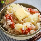 お出汁香る【新じゃが梅バターごはん】