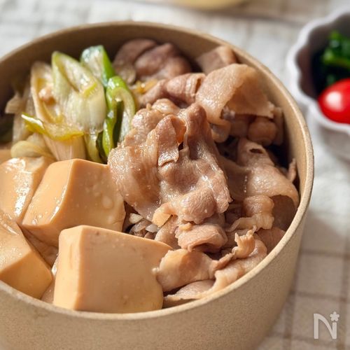 10分で完成！【肉豆腐丼】
