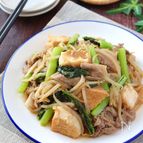 お肉少量でもボリュームあり♪厚揚げの味噌チャンプルー