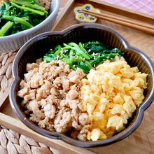【鶏そぼろの3食丼】10分で簡単♪お子様も大好き♡