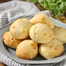 もちもち食感がたまらない!【ポンデケージョ】Wチーズの本格派