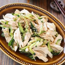 【冷凍作り置き】レンジで簡単!胸肉ときゅうりのサッパリ和え