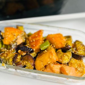 りりの作ってみた!投稿(【鮭と夏野菜のサクじゅわ照り焼き】ごはんがすすむ絶品レシピ)