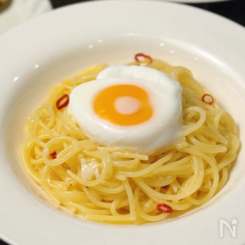 【半熟たまごのペペロンチーノ】ワンパンで本格♪とろ〜り幸せ♡
