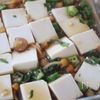 豆腐１丁ペロリ！【オクラとなめこのねばトロ漬け豆腐】の工程4